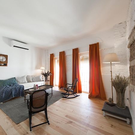 Cse Garcia De Vinuesa Apartment Севиля Екстериор снимка